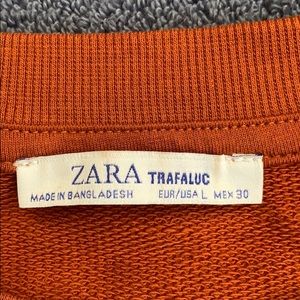 Zara Sweaters - Zara sweatshirt Zara Sweaters - Zara sweatshirt